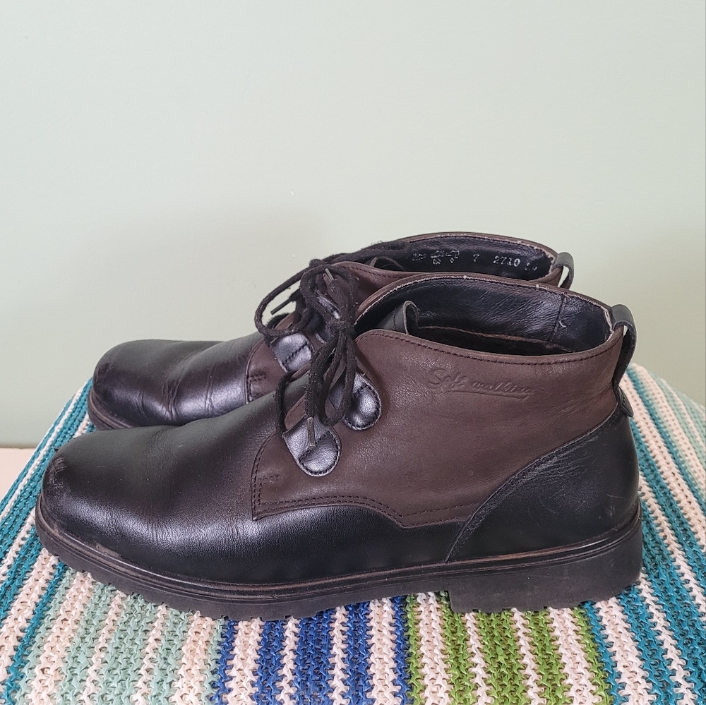 Vintage Rhode leather boots, black leather dress boots.